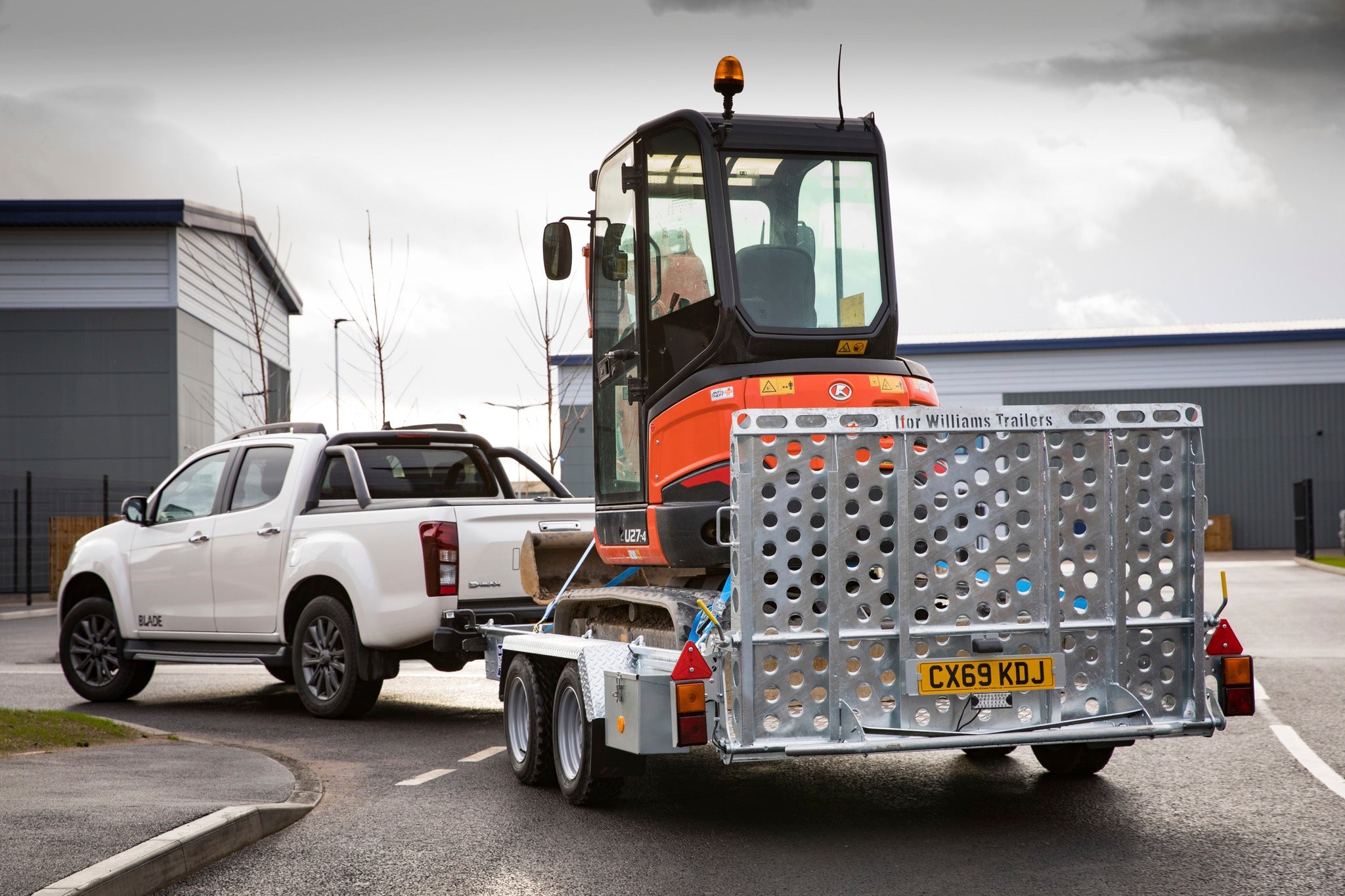 Ifor Williams GH126 Plant Trailer with 1.2m Ramp and LEDs
